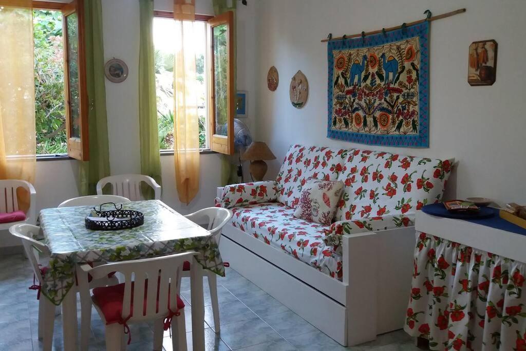 Casa Catalogna , Vicino Al Centro Storico. Villa ลีปารี ภายนอก รูปภาพ